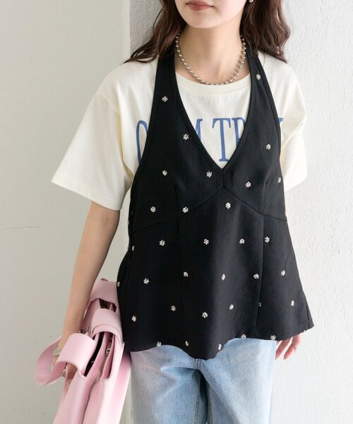 mystic（ミスティック）の「ビジューフラワーホルタービスチェ（シャツ/ブラウス・レディース・ブルー/アイボリー/ブラック・FREE）」の13枚目の写真