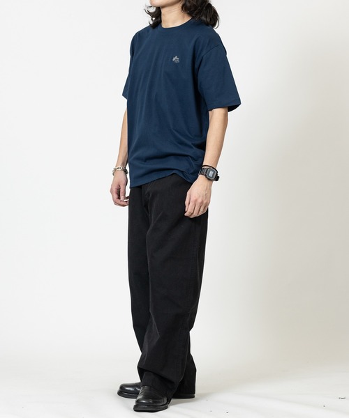 LOGOS(ロゴス)の「【15】〔LOGOS/ロゴス〕スパイラルヤーン天竺 ワンポイントロゴ刺繍 半袖Tシャツ(Tシャツ/カットソー・メンズ・ボルドー/ネイビー/スミクロ/オフホワイト・X-LARGE/LARGE/MEDIUM)」の5枚目の写真