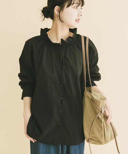 ITEMS URBANRESEARCH（アイテムズ アーバンリサーチ）の「『UVカット/接触冷感』ネックフリルブラウス（シャツ/ブラウス・レディース・ホワイト/ブラック/ストライプ・FREE）」の7枚目の写真