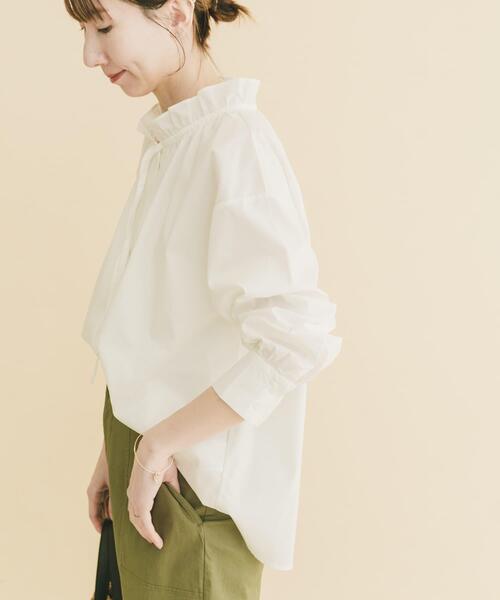 ITEMS URBANRESEARCH（アイテムズ アーバンリサーチ）の「『UVカット/接触冷感』ネックフリルブラウス（シャツ/ブラウス・レディース・ホワイト/ブラック/ストライプ・FREE）」の16枚目の写真