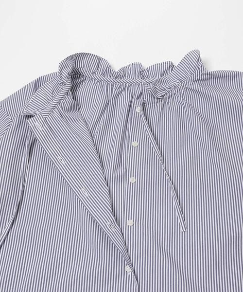 ITEMS URBANRESEARCH（アイテムズ アーバンリサーチ）の「『UVカット/接触冷感』ネックフリルブラウス（シャツ/ブラウス・レディース・ホワイト/ブラック/ストライプ・FREE）」の12枚目の写真
