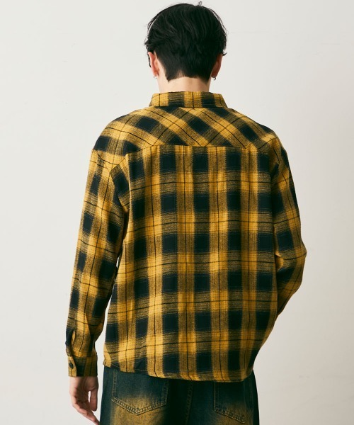 Shoowtime(ショウタイム)の「Ombre check shirt / オンブレチェックシャツ(シャツ/ブラウス・メンズ・ブラック系/イエロー系・MEDIUM/LARGE/X-LARGE)」の6枚目の写真