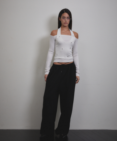 VOONT(ブント)の「Eyelet Halter Long Sleeve (IVORY)(Tシャツ/カットソー・レディース・アイボリー・OS)」の12枚目の写真