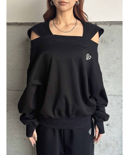 EGOIST（エゴイスト）の「ハートロゴオフショル裏毛トップス（スウェット・レディース・ライトグレー/ブラック・FREE）」の17枚目の写真