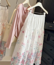 LUCPY（ラクピー）の「フラワーレースティアードスカート（スカート）」