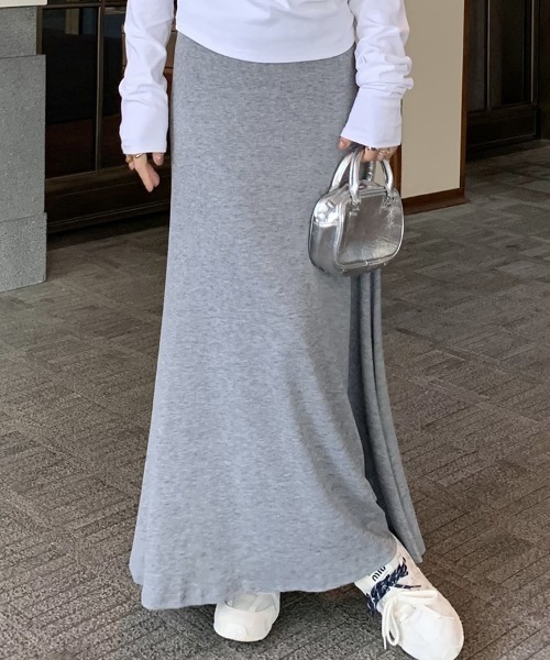 mielu(ミエル)の「ハイウエストロングスカート(スカート・レディース・ブラック/グレー/ダークグレー・MEDIUM/LARGE/SMALL)」の8枚目の写真