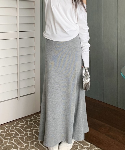 mielu(ミエル)の「ハイウエストロングスカート(スカート・レディース・ブラック/グレー/ダークグレー・MEDIUM/LARGE/SMALL)」の10枚目の写真