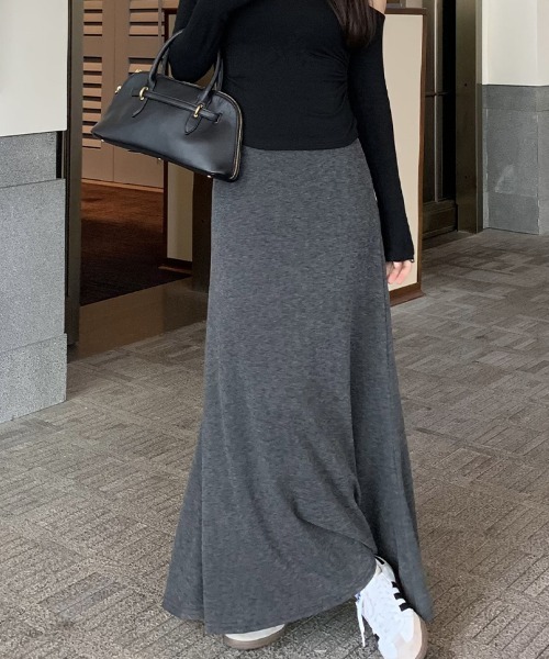 mielu(ミエル)の「ハイウエストロングスカート(スカート・レディース・ブラック/グレー/ダークグレー・MEDIUM/LARGE/SMALL)」の14枚目の写真