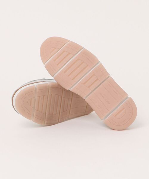 COLE HAAN(コールハーン)の「ゼログランド レラ ベネチアン womens(ローファー・レディース・シルバー・7.5/7/6.5/6/5.5/5)」の8枚目の写真