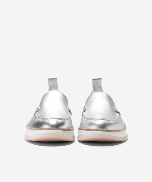 COLE HAAN(コールハーン)の「ゼログランド レラ ベネチアン womens(ローファー・レディース・シルバー・7.5/7/6.5/6/5.5/5)」の3枚目の写真