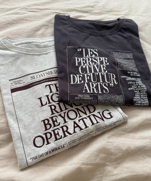 DISCOAT(ディスコート)の「【Enlude】刺繍ニュースペーパーロゴTシャツ《ユニセックス》(Tシャツ/カットソー・レディース・ライトベージュ/チャコールグレー/オフホワイト・FREE)」の22枚目の写真