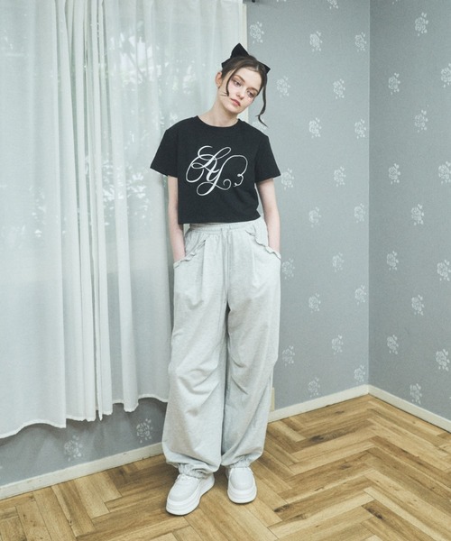 Lovilyn(ラヴィリン)の「ロゴチビT(Tシャツ/カットソー・レディース・ブラック/ホワイト・FREE)」の14枚目の写真