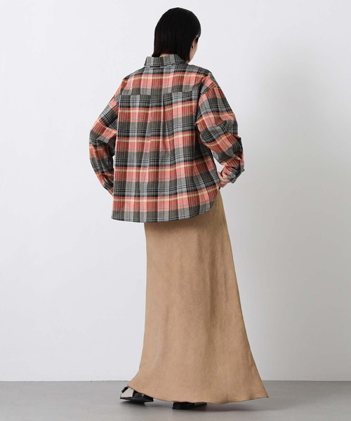 Gready Brilliant(グレディブリリアン)の「カラーチェックショートシャツ(シャツ/ブラウス・レディース・オレンジ系/ブルー系・38)」の13枚目の写真