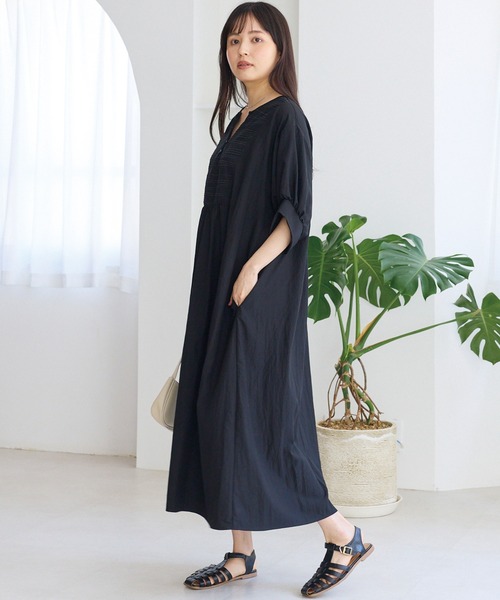 LAVEANGE(ラビアンジェ)の「刺繍カフタンワンピース|涼しく快適な着心地/ロング丈/スキッパーネック/半袖/ポケット付/体型カバー/洗える(ワンピース・レディース・ブラック/ブラウン・M/LL/3L/4L/5L)」の12枚目の写真