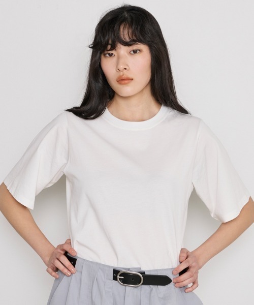COMMON+HAUS(コモンハウス)の「コットンクロップドTシャツ(Tシャツ/カットソー・レディース・ホワイト/ブラウン・FREE)」の1枚目の写真