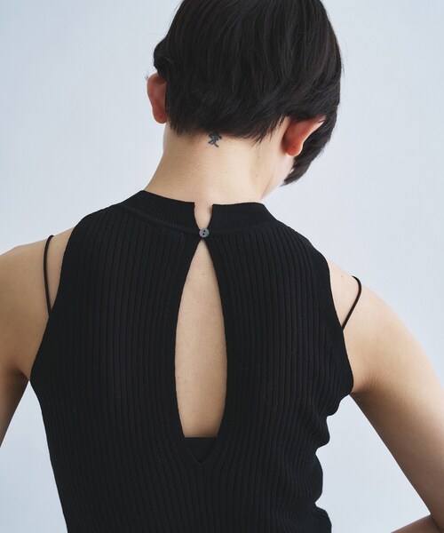 CODE A(コードエー)の「rib highneck pullover(ニット/セーター・レディース・パープル/アイボリー/ブラック・00)」の10枚目の写真