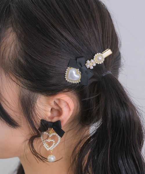 ROJITA(ロジータ)の「ハートパールリボンクリップセット(バレッタ/ヘアクリップ・レディース・ブルー/ピンク/ブラック・FREE)」の2枚目の写真