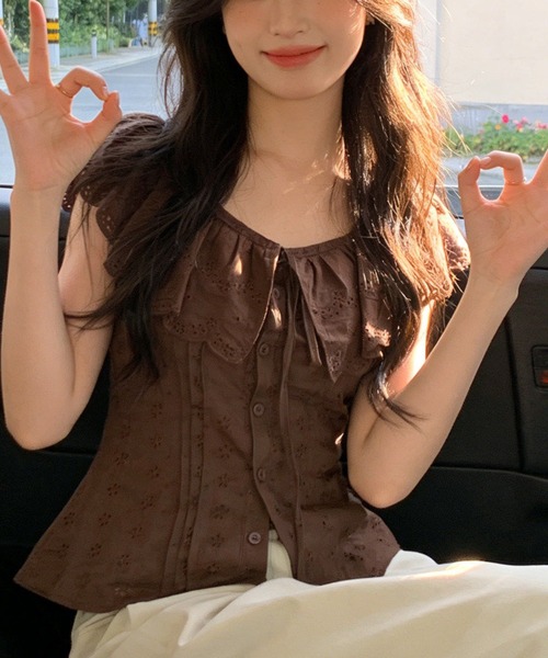 LUCPY(ラクピー)の「スカラップレースカラーブラウス(シャツ/ブラウス・レディース・パープル/ブラウン・X-LARGE/LARGE/MEDIUM/SMALL)」の5枚目の写真
