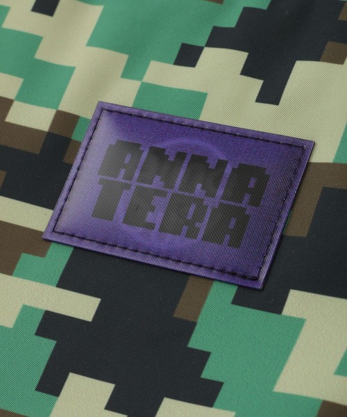 ANNA SUI NYC(アナ スイ エヌ ワイ シー)の「TERA 2sideトートバッグ(トートバッグ・レディース・ブラック/カーキ・FREE)」の3枚目の写真