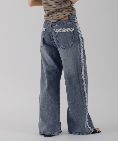 MUHET(ミュエータ)の「lace button-fly denim pants / レースボタンフライデニムパンツ(デニムパンツ・レディース・オフホワイト/インディゴブルー/ライトインディゴブルー・SMALL/MEDIUM/LARGE)」の14枚目の写真