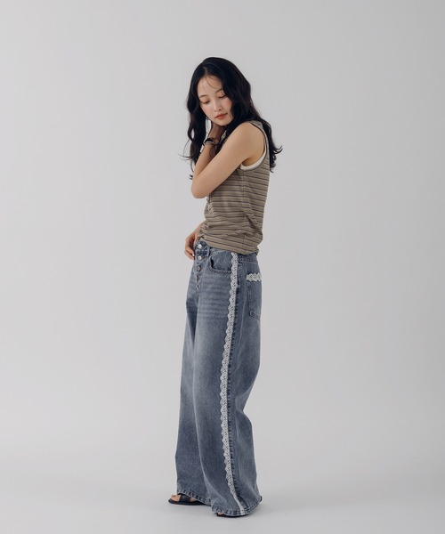 MUHET(ミュエータ)の「lace button-fly denim pants / レースボタンフライデニムパンツ(デニムパンツ・レディース・オフホワイト/インディゴブルー/ライトインディゴブルー・SMALL/MEDIUM/LARGE)」の17枚目の写真