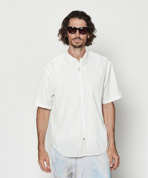 ACANTHUS(アカンサス)の「ACANTHUS:Dot Air Zip Up S/S Shirt(シャツ/ブラウス・メンズ・チャコールグレー/ホワイト・L/M)」の4枚目の写真
