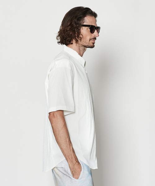 ACANTHUS(アカンサス)の「ACANTHUS:Dot Air Zip Up S/S Shirt(シャツ/ブラウス・メンズ・チャコールグレー/ホワイト・L/M)」の7枚目の写真
