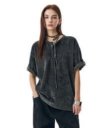 SECONDMONO（セカンドモノローグ）の「Velour Henley Roll-Up Tee [CHARCOAL]_SETS063CHARCOAL（Tシャツ/カットソー）」
