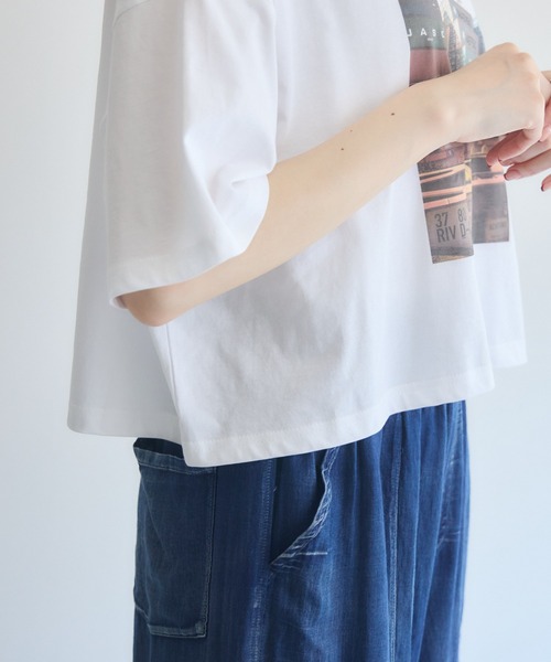 Paradise Picnic(パラダイスピクニック)の「Dignite Collier フォトプリントTシャツ(Tシャツ/カットソー・レディース・ホワイト/ブラック・FREE)」の14枚目の写真