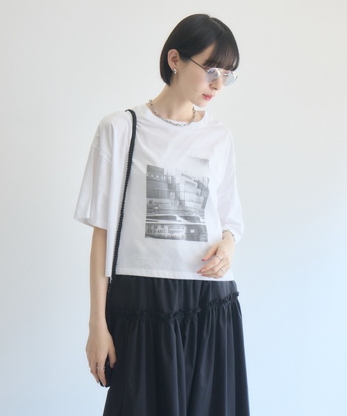 Paradise Picnic(パラダイスピクニック)の「Dignite Collier フォトプリントTシャツ(Tシャツ/カットソー・レディース・ホワイト/ブラック・FREE)」の17枚目の写真