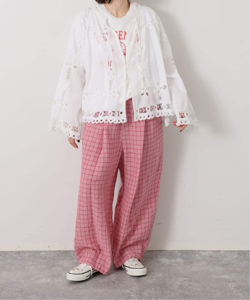 JOURNAL STANDARD LUXE(ジャーナルスタンダード ラックス)の「《追加》バテンレース スタンドカラーギャザーブラウス(シャツ/ブラウス・レディース・ホワイト/ブラック・FREE)」の4枚目の写真