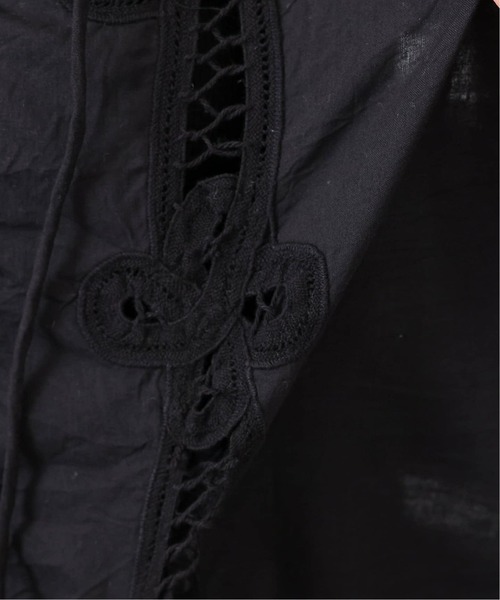 JOURNAL STANDARD LUXE(ジャーナルスタンダード ラックス)の「《追加》バテンレース スタンドカラーギャザーブラウス(シャツ/ブラウス・レディース・ホワイト/ブラック・FREE)」の21枚目の写真