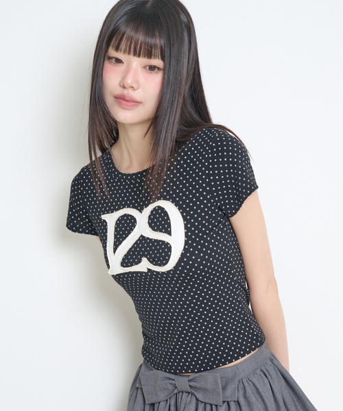 ILLIGO(イリゴ)の「129ロゴパッチフィッテッドTシャツブラックドット(Tシャツ/カットソー・レディース・その他・OS)」の3枚目の写真
