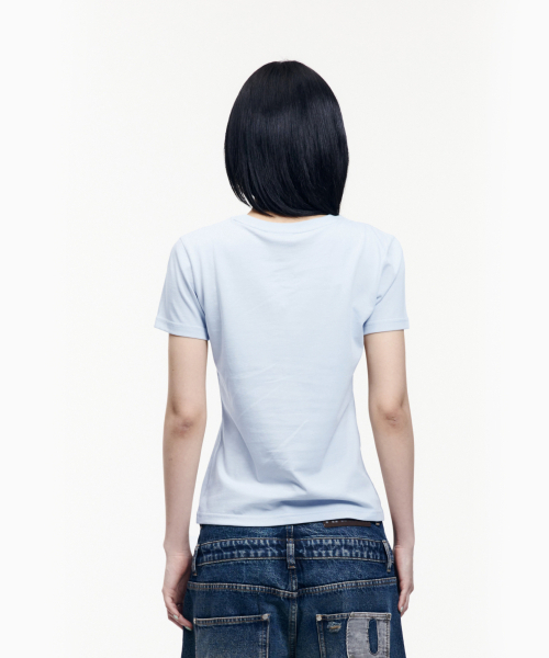 AAKAM(アーカム)の「Aim Lettering Half Top (Sky Blue)(Tシャツ/カットソー・レディース・その他・1/2/3)」の6枚目の写真