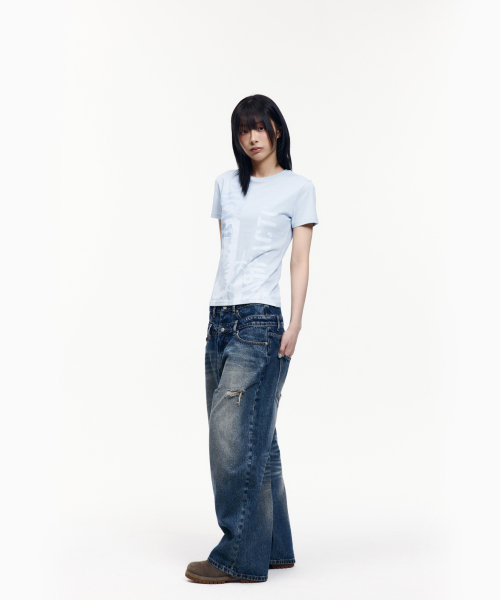 AAKAM(アーカム)の「Aim Lettering Half Top (Sky Blue)(Tシャツ/カットソー・レディース・その他・1/2/3)」の9枚目の写真