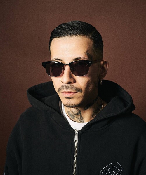 Subciety(サブサエティ)の「Flip-up sunglasses(サングラス・メンズ・スモーク/ブルー・FREE)」の1枚目の写真