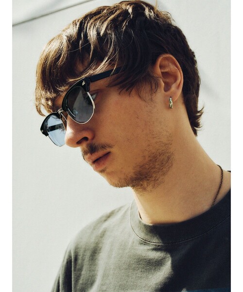 Subciety(サブサエティ)の「Flip-up sunglasses(サングラス・メンズ・スモーク/ブルー・FREE)」の4枚目の写真