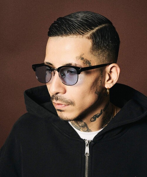 Subciety(サブサエティ)の「Flip-up sunglasses(サングラス・メンズ・スモーク/ブルー・FREE)」の6枚目の写真