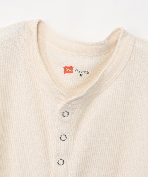 HANES(ヘインズ)の「Hanes/ヘインズ Hanes Thermal for HER ヘンリーネックロングスリーブ(Tシャツ/カットソー・レディース・オフホワイト/グレー/レッド・M/L)」の8枚目の写真