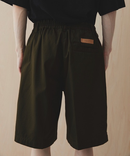PUBLIC TOKYO（パブリックトウキョウ）の「PUBLIC CHINO BUGGY SHORTS（チノパンツ・メンズ・カーキ/ブラック/ベージュ・1/2）」の14枚目の写真
