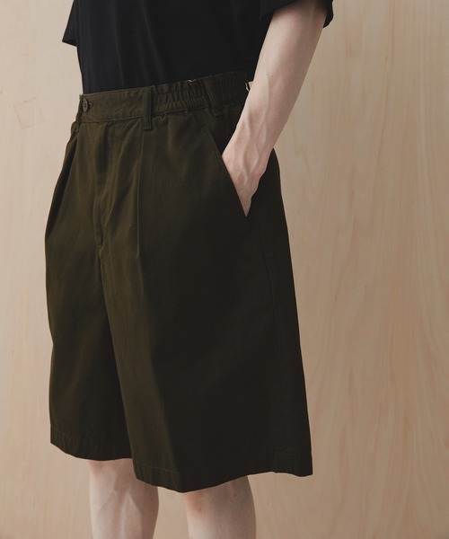 PUBLIC TOKYO（パブリックトウキョウ）の「PUBLIC CHINO BUGGY SHORTS（チノパンツ・メンズ・カーキ/ブラック/ベージュ・1/2）」の13枚目の写真