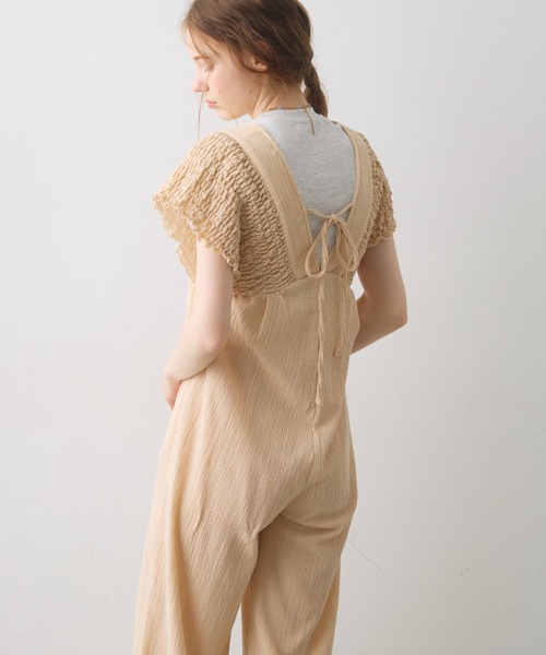 Crisp(クリスプ)の「back ribbon shirring salopette / バックリボンシャーリングサロペット(つなぎ/オールインワン・レディース・ベージュ/ブラック・FREE)」の16枚目の写真