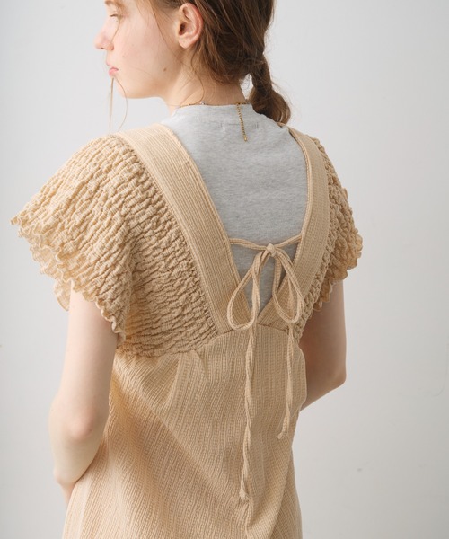 Crisp(クリスプ)の「back ribbon shirring salopette / バックリボンシャーリングサロペット(つなぎ/オールインワン・レディース・ベージュ/ブラック・FREE)」の17枚目の写真