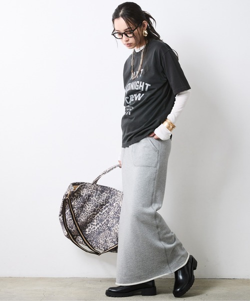 CHIC STYLE(シックスタイル)の「綿100%ロゴプリントTシャツ<大きいサイズ有>シックスタイル(Tシャツ/カットソー・レディース・スミクロ/イエロー/レッド・5L/4L/3L/LL/L/M)」の6枚目の写真