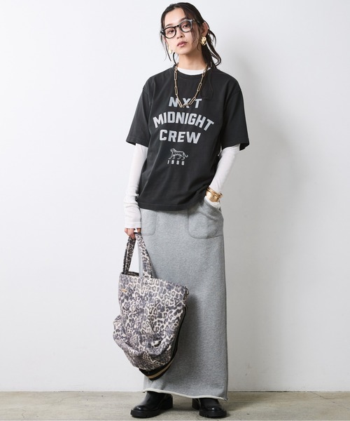 CHIC STYLE(シックスタイル)の「綿100%ロゴプリントTシャツ<大きいサイズ有>シックスタイル(Tシャツ/カットソー・レディース・スミクロ/イエロー/レッド・5L/4L/3L/LL/L/M)」の7枚目の写真