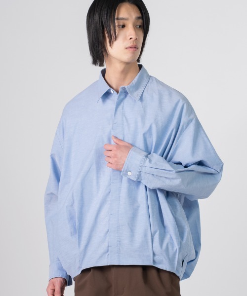 rehacer(レアセル)の「rehacer : Arc line Shirt Jacket / アークラインシャツジャケット(シャツ/ブラウス・メンズ・サックスブルー/ライトブルー・MEDIUM/SMALL/X-LARGE/LARGE)」の2枚目の写真