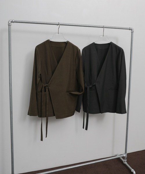 select MOCA Et（セレクトモカエト）の「【Et】Collarless Wrap Jacket（ノーカラージャケット・レディース・チャコールグレー/ブラウン・FREE）」の20枚目の写真