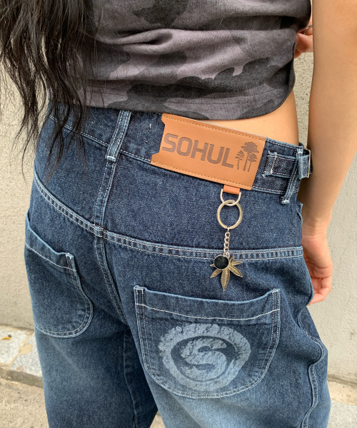 SOHUL（ソフル）の「ソフルセミバギージーンズ（濃紺）（デニムパンツ・レディース・その他・1/2）」の5枚目の写真