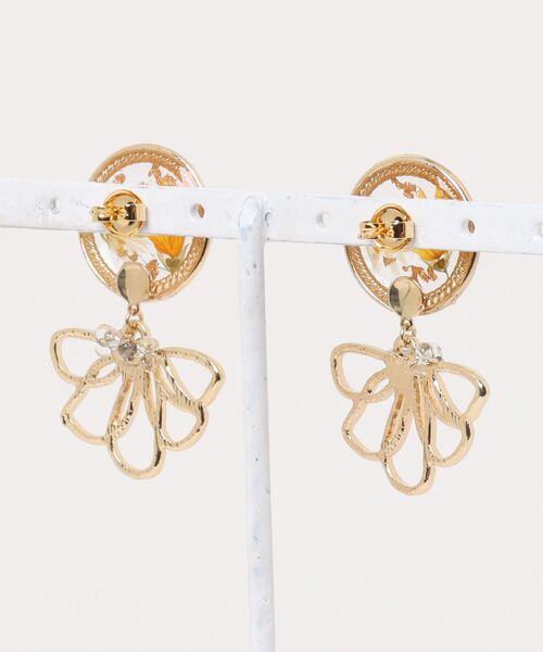 tone（トーン）の「【R】1030　イエローフラワー×ゴールドピアス(MA)（ピアス（両耳用）・レディース・イエロー・FREE）」の5枚目の写真