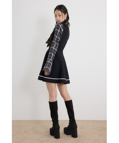 rienda(リエンダ)の「【乃木坂46 金川紗耶さん着用】リボンシャツフレアニットミニワンピース 秋服(ワンピース・レディース・ブラウン/グレー/ブラック・FREE)」の20枚目の写真